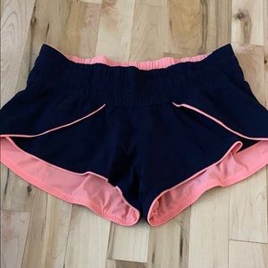 Lululemon Water reversible Surf Short (2")